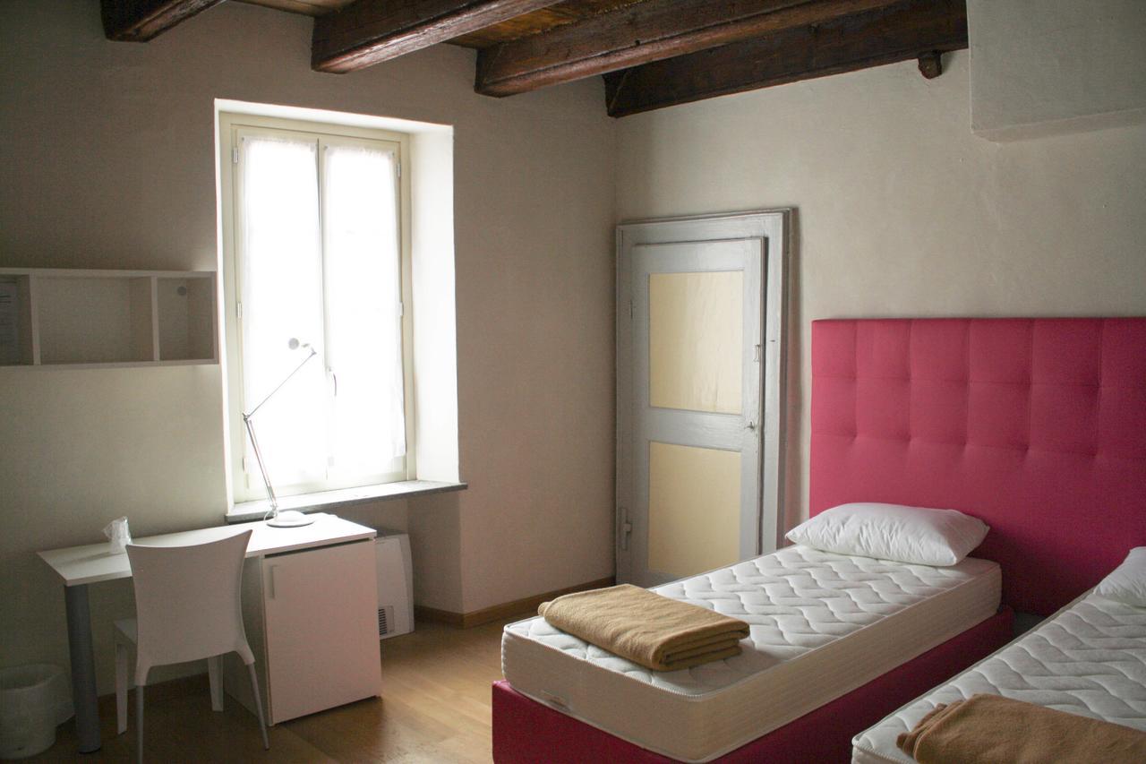Palazzo Sacco Hostello Fossano Exterior foto
