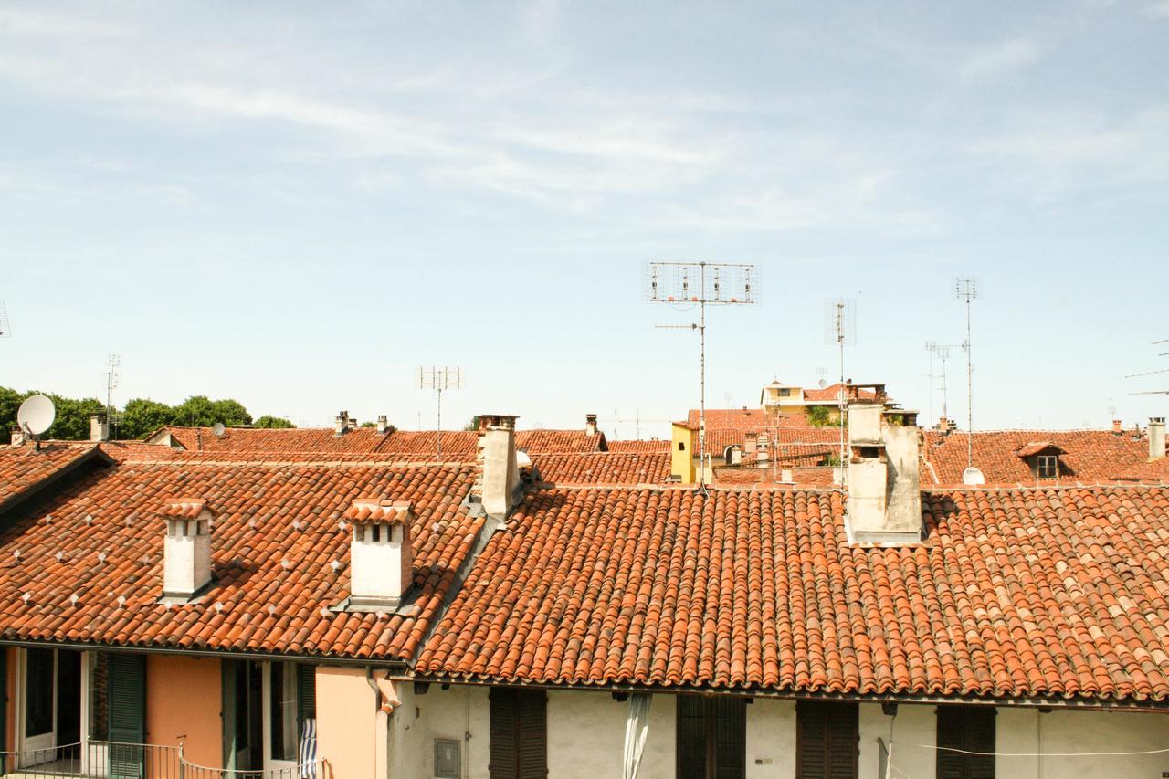 Palazzo Sacco Hostello Fossano Exterior foto