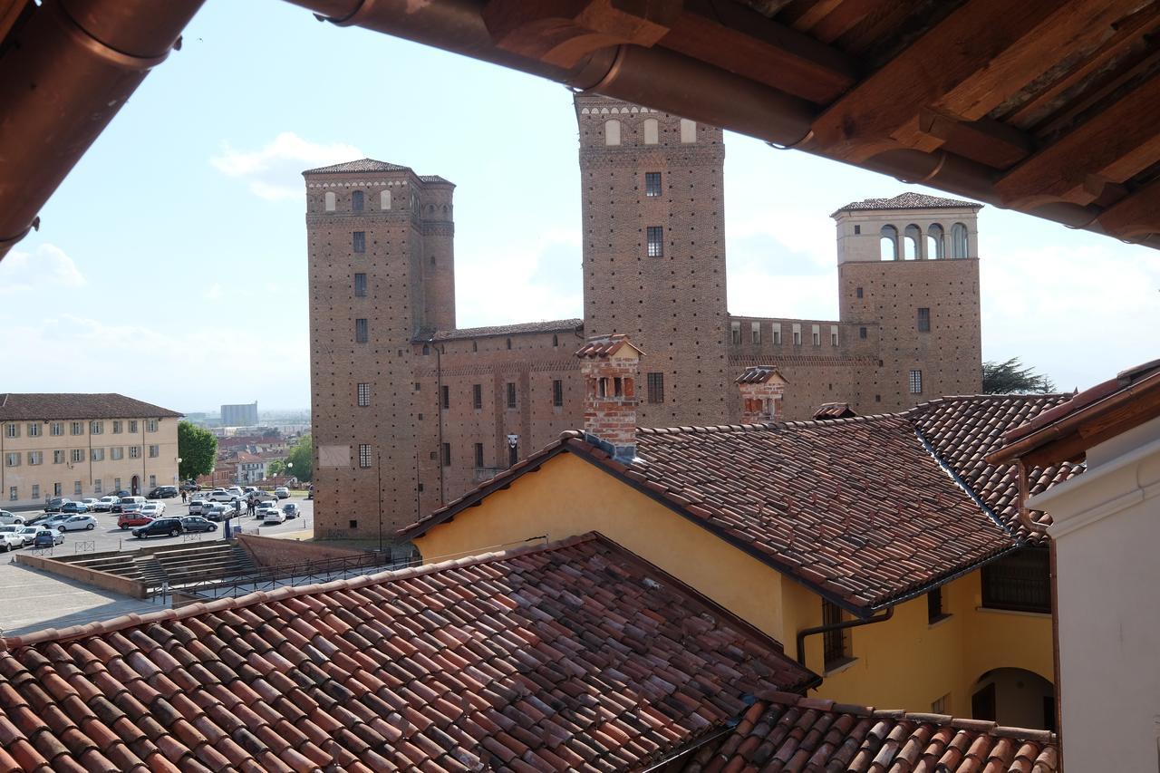 Palazzo Sacco Hostello Fossano Exterior foto
